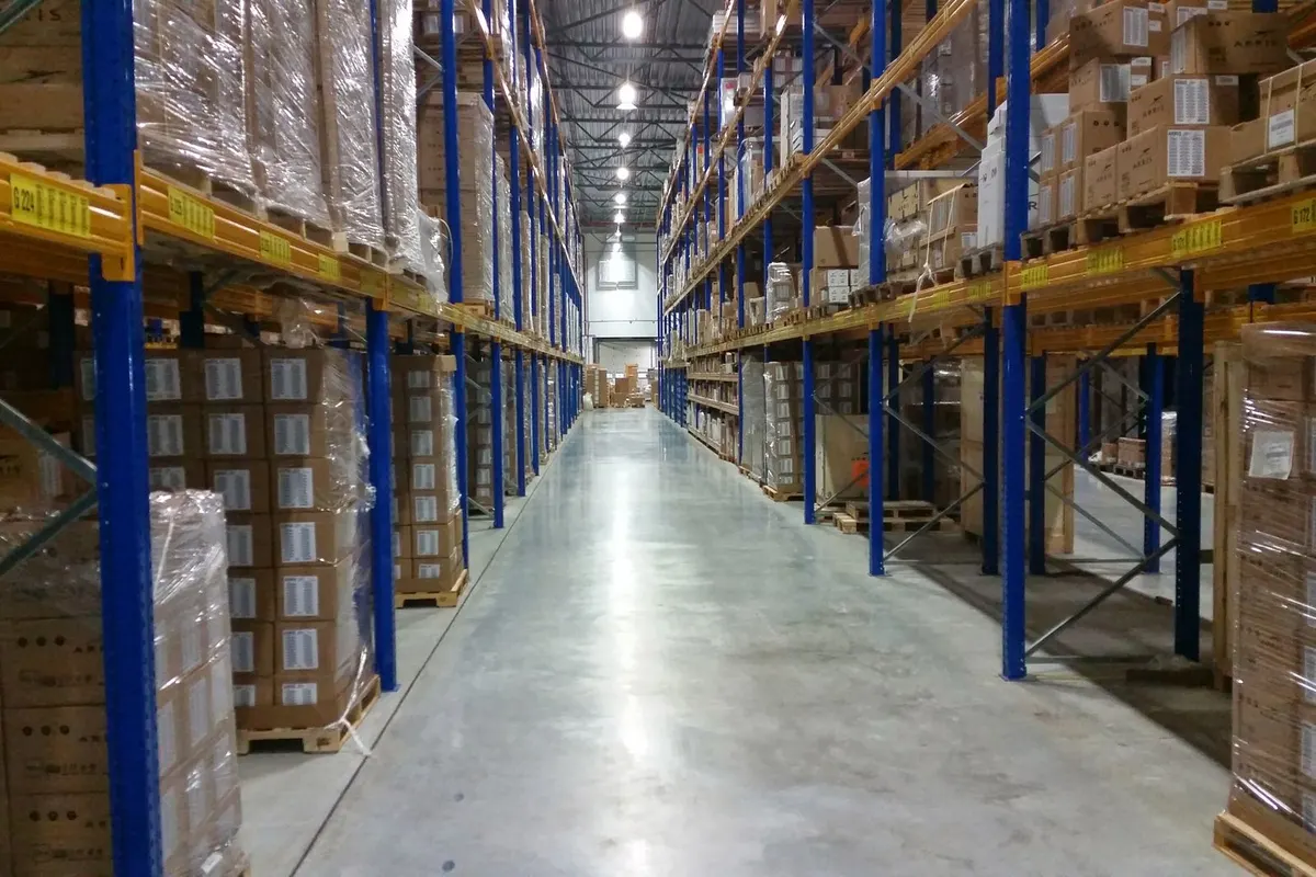 Distribution warehouse, photo 3